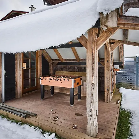 Enzian アパート ラウリス